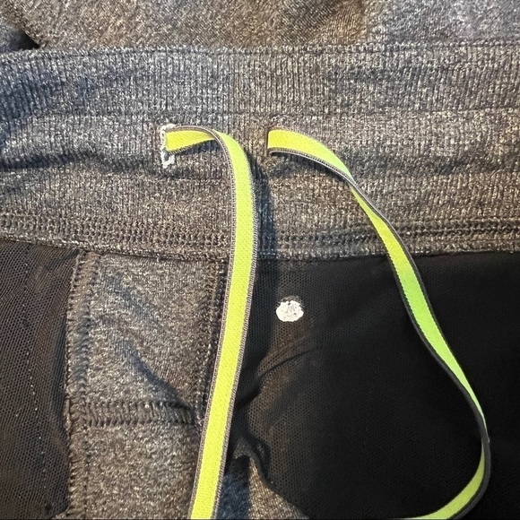 Lululemon Kung Fu Athletic Pants - Picture 6 of 6